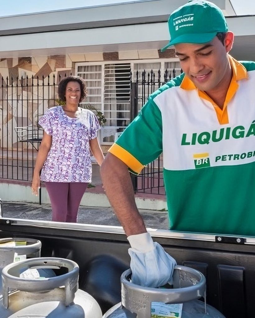 Liquigas-transformed (1)